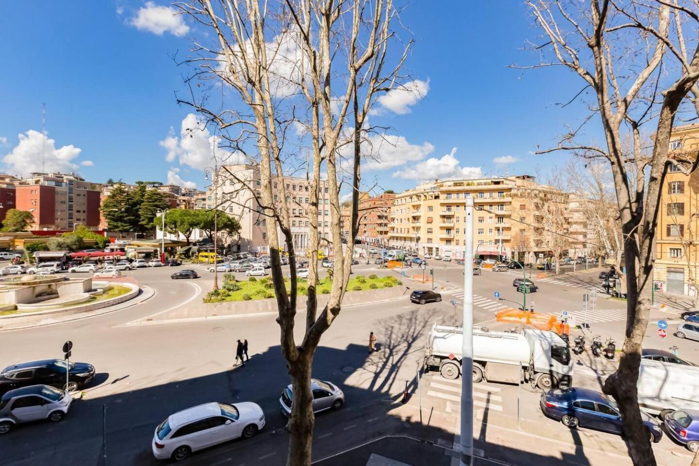 Bright And Spacious 2Bdr Apartment Rome Exterior photo